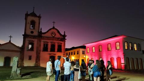 Students visiting Paraty historic site