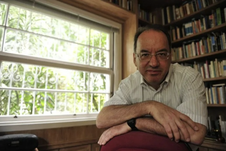 Ruben Oliver, 26-27 DRCLAS RFK Professor 