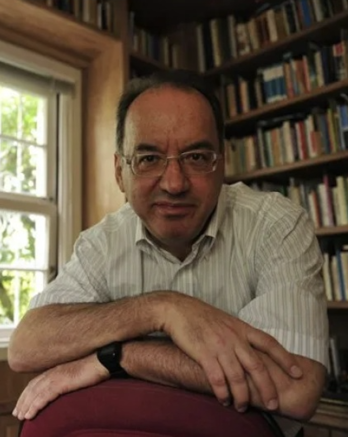 Ruben Oliver, 26-27 DRCLAS RFK Professor 