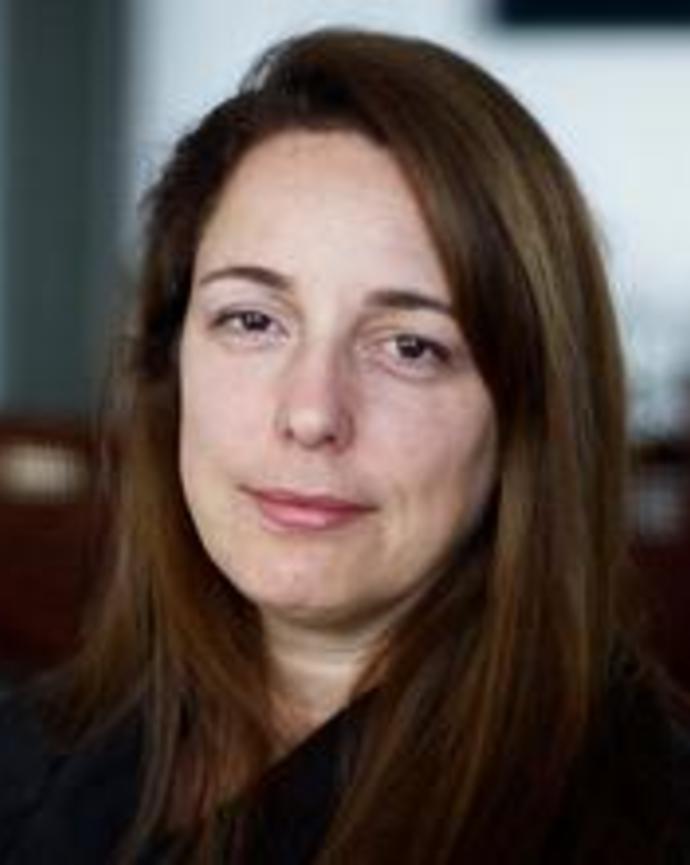 tania_bruguera._copy-of-claudio_fuentes